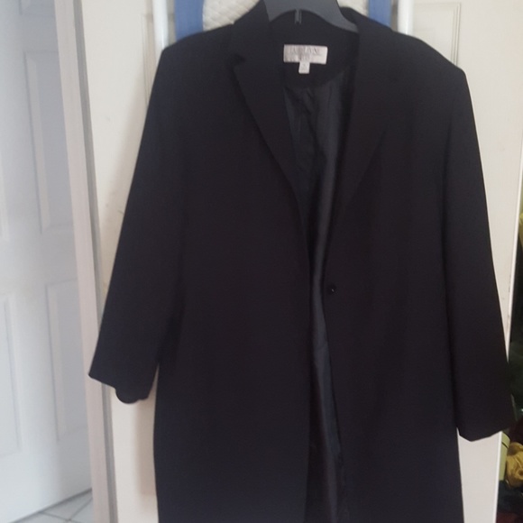 Blazer - Picture 1 of 1